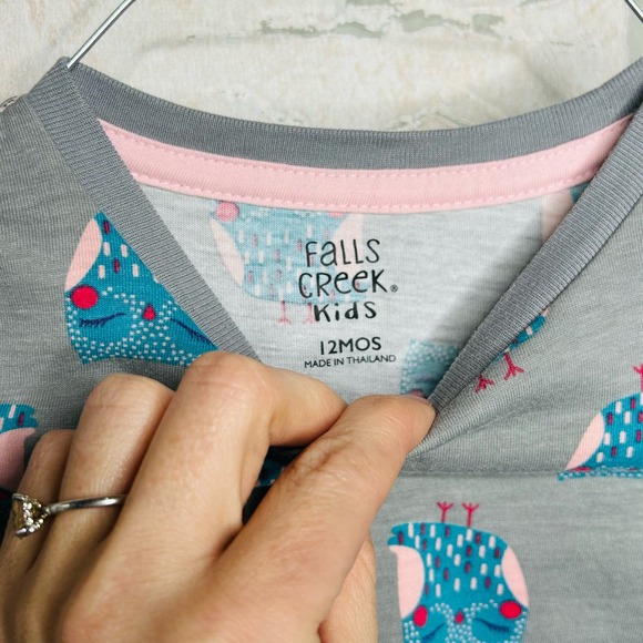 12 Month Girl Outfit Bundle - Picture 3 of 16